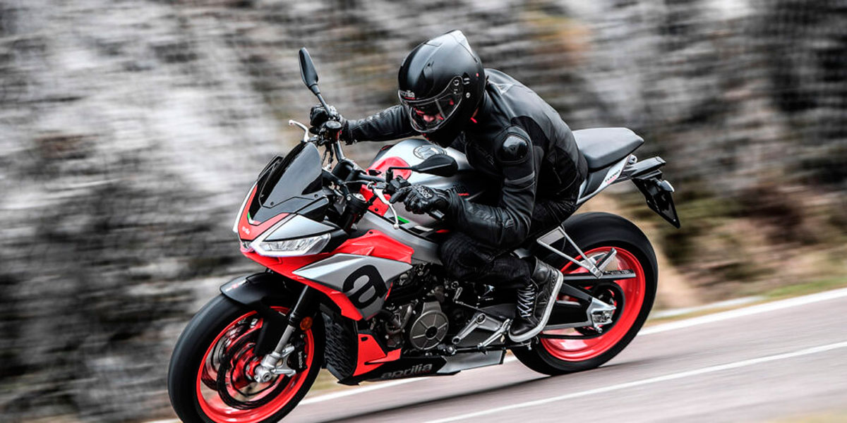 aprilia_tuono_noticia aprilia_tuono_noticia