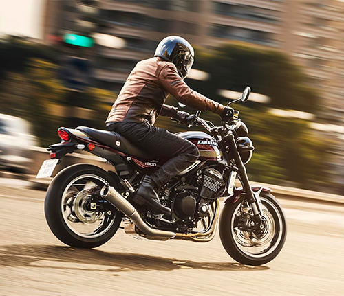 kawasaki-asturias-modern-classic-500