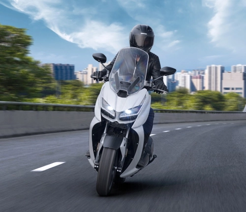 zontes scooters asturias 02