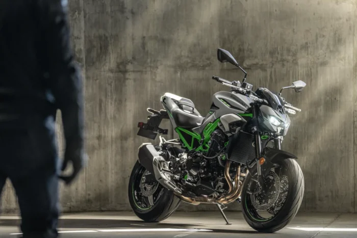 kawasaki asturias z900 n01