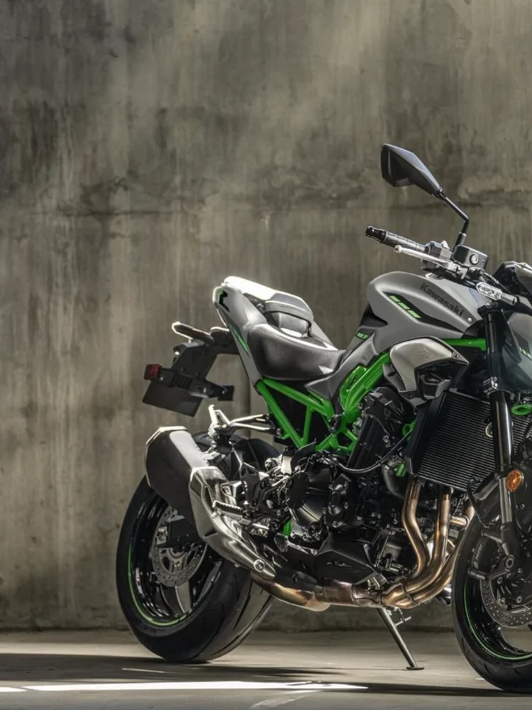 kawasaki asturias z900 n01