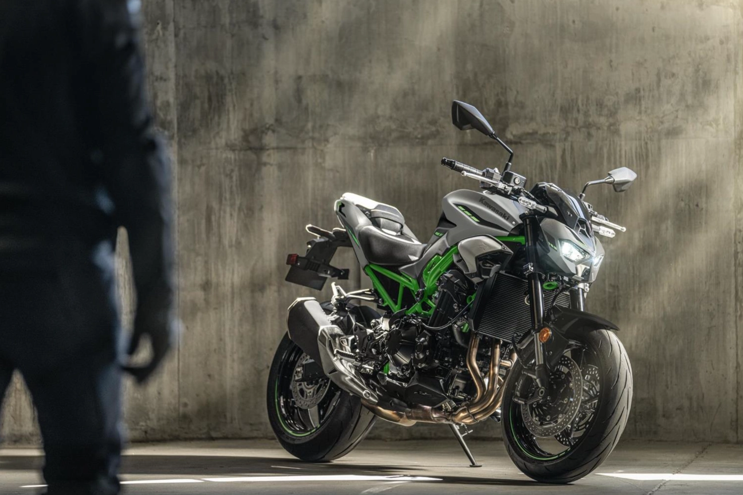 kawasaki asturias z900 n01